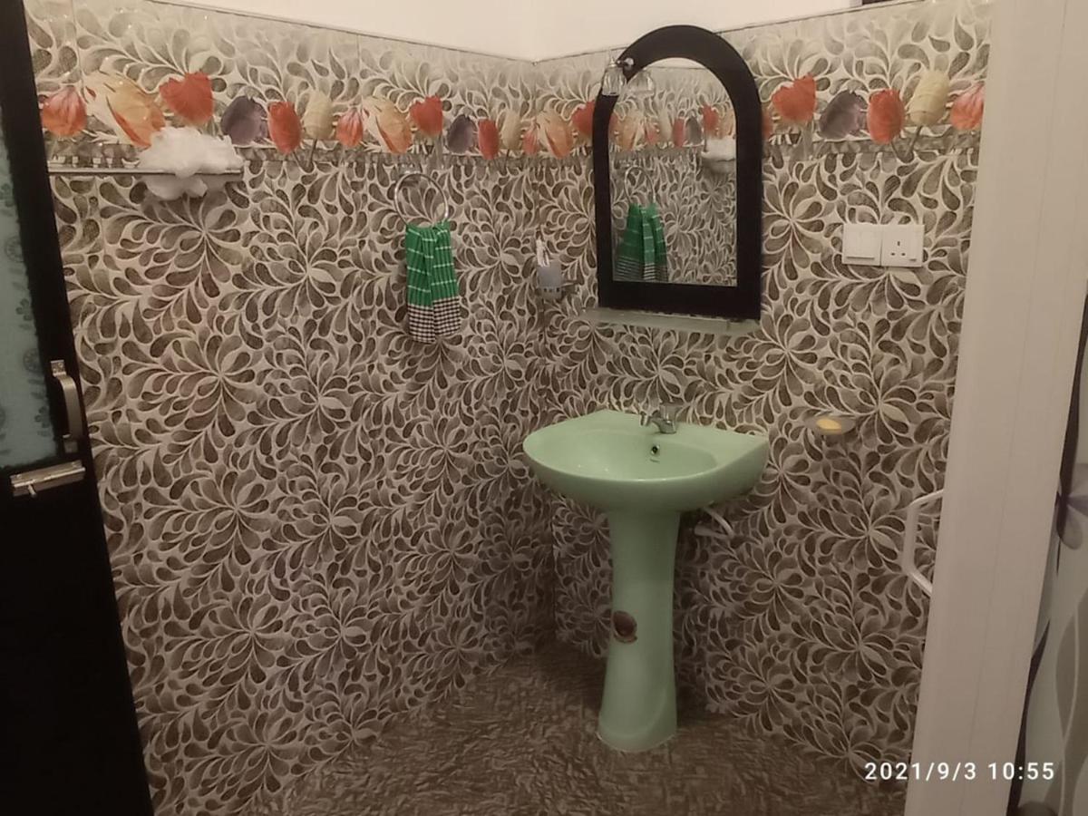 Arusha Guest House Негомбо Екстериор снимка