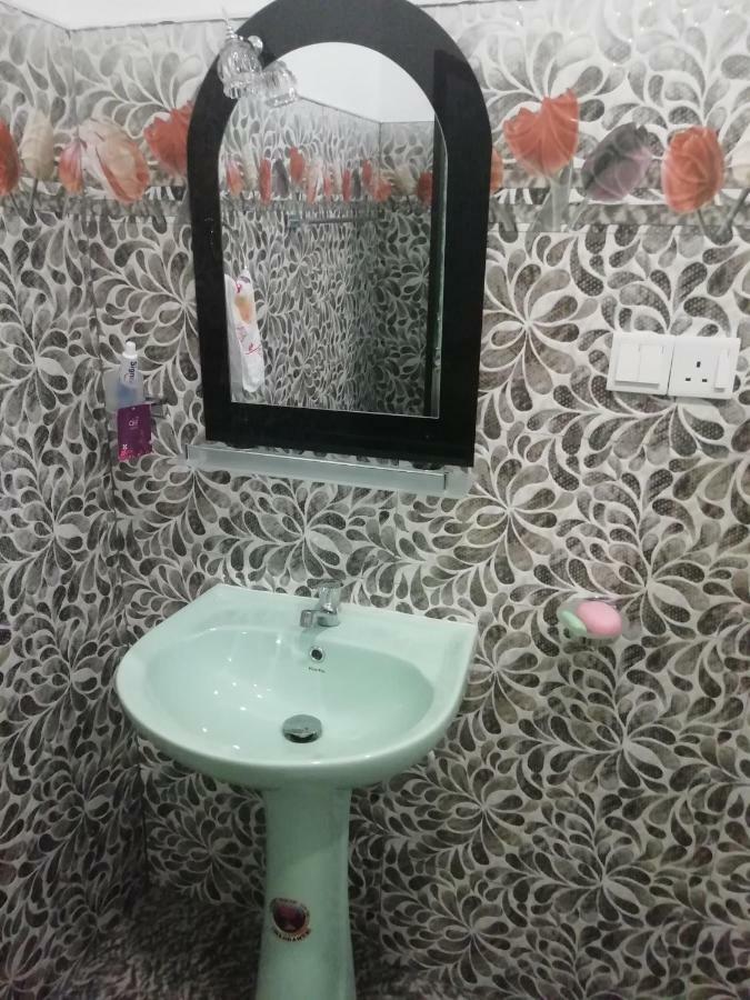 Arusha Guest House Негомбо Екстериор снимка